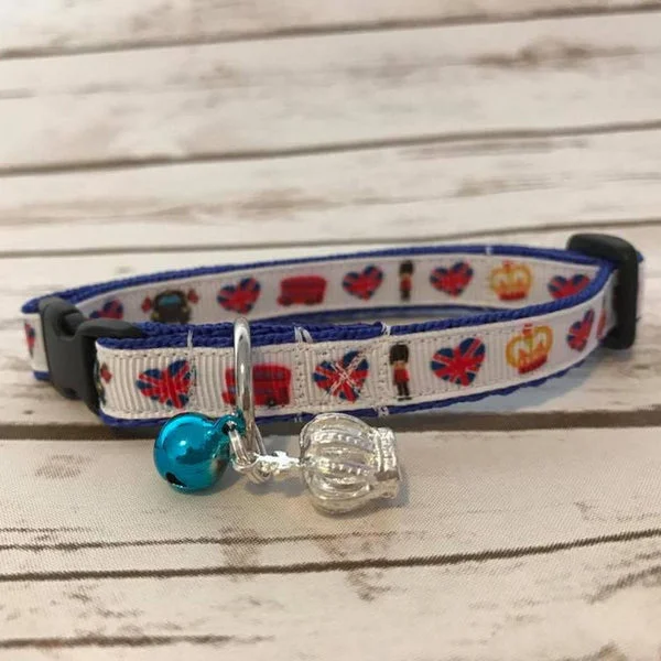 London Heart Crown Royal Family Puppy/Small Dog Collar