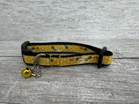 Bee Hive Honey Puppy/Small Dog Collar 1
