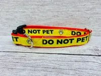 Do Not Pet Me Alert Dog Collar 1