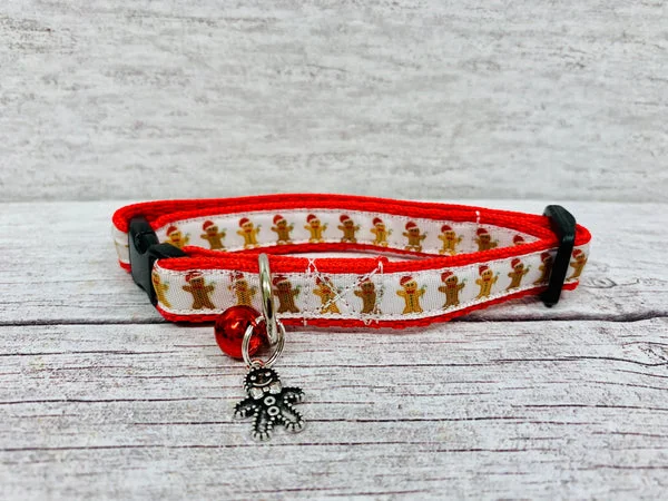 Gingerbread Man Christmas Cat Collar