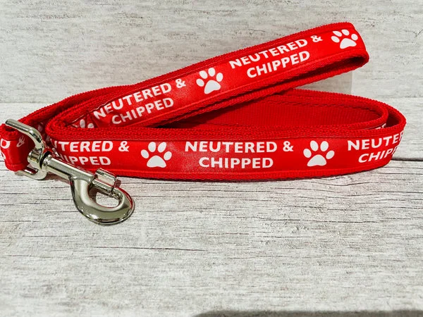 Neutered & Chipped Dog Lead